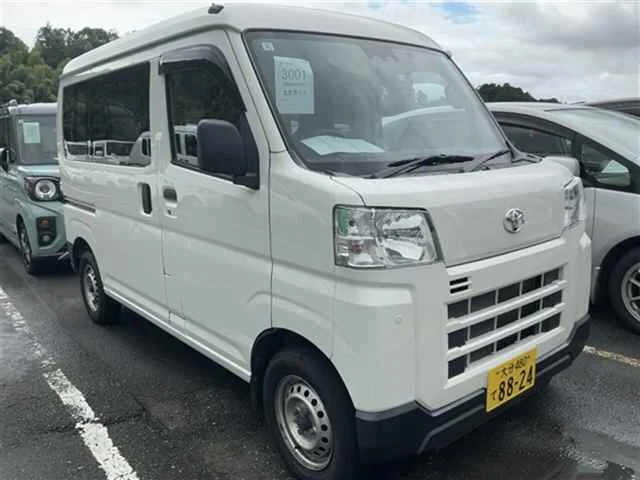Toyota Pixis Van S700M 2023